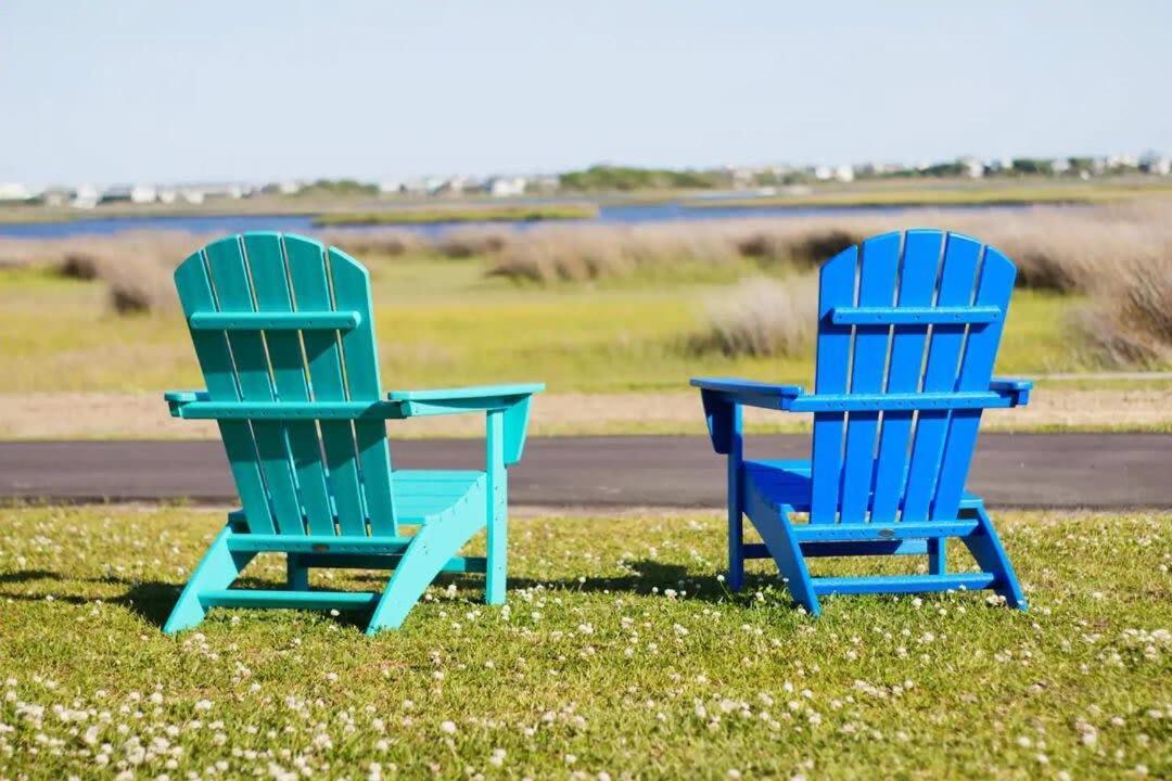 Surf City Serene Waterfront Vacation Home Kültér fotó